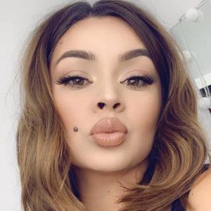 Meet your Posher, Janina